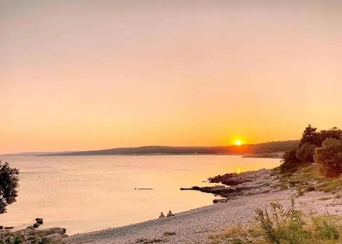 Vila Spacious Rural W Pool *